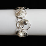 Swarovski Crystal Pearls Loop D’ Loop Bracelet
